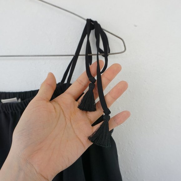 J Crew off the shoulder tassel chiffon top size 0. - Picture 6 of 6